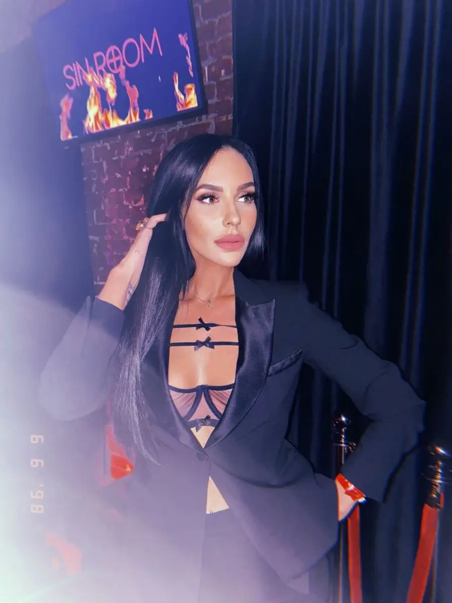 Adreana escort in Dubai
