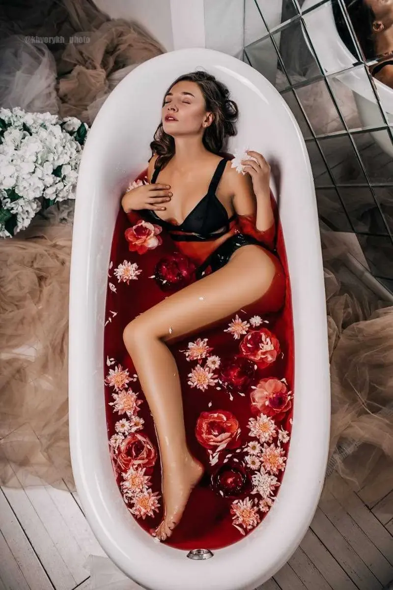 Aleksi escort in Dubai