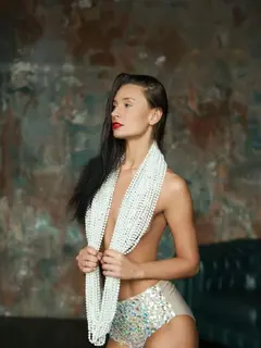 Aleksi escort in Dubai