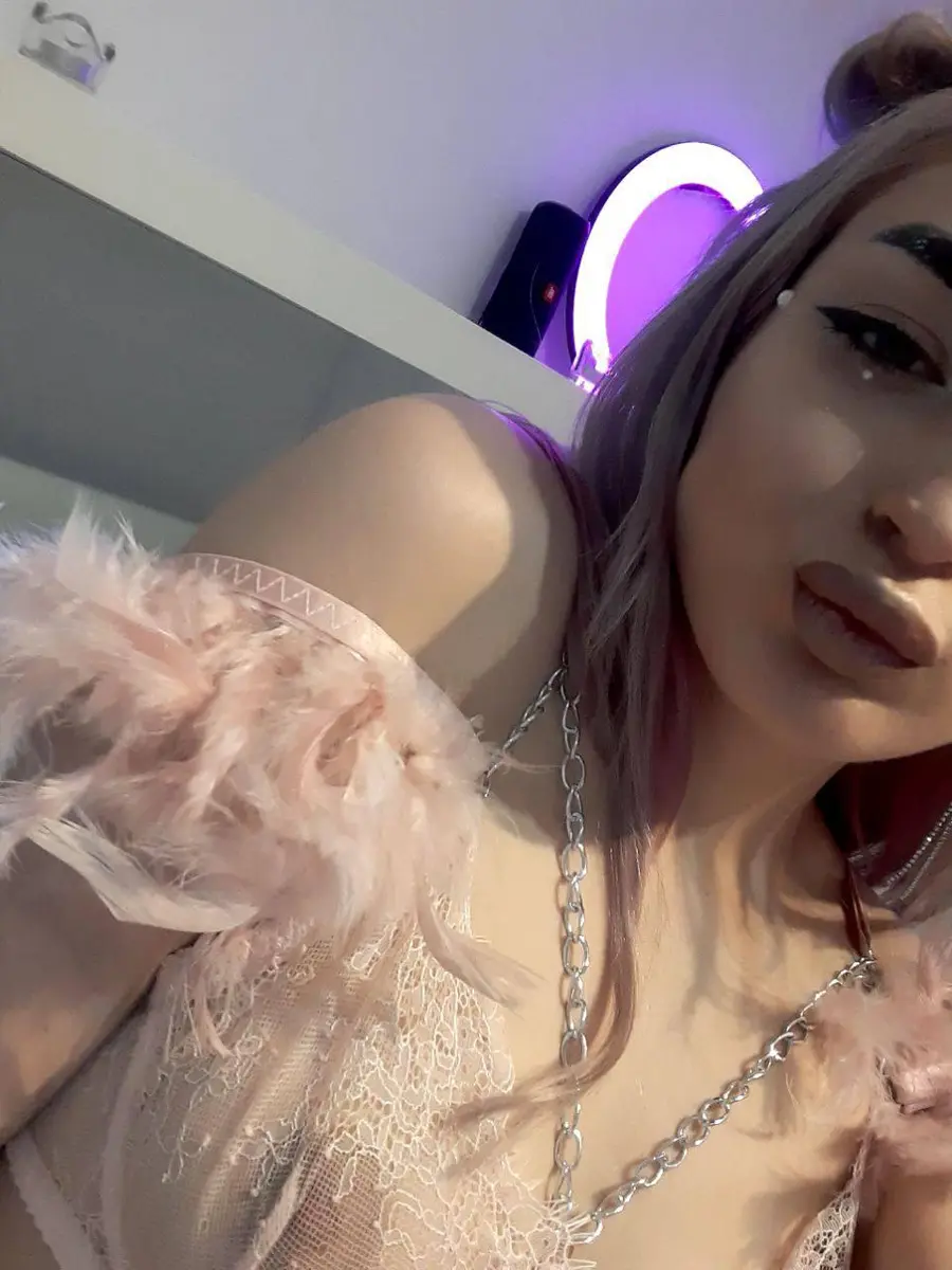 Alice escort in Dubai