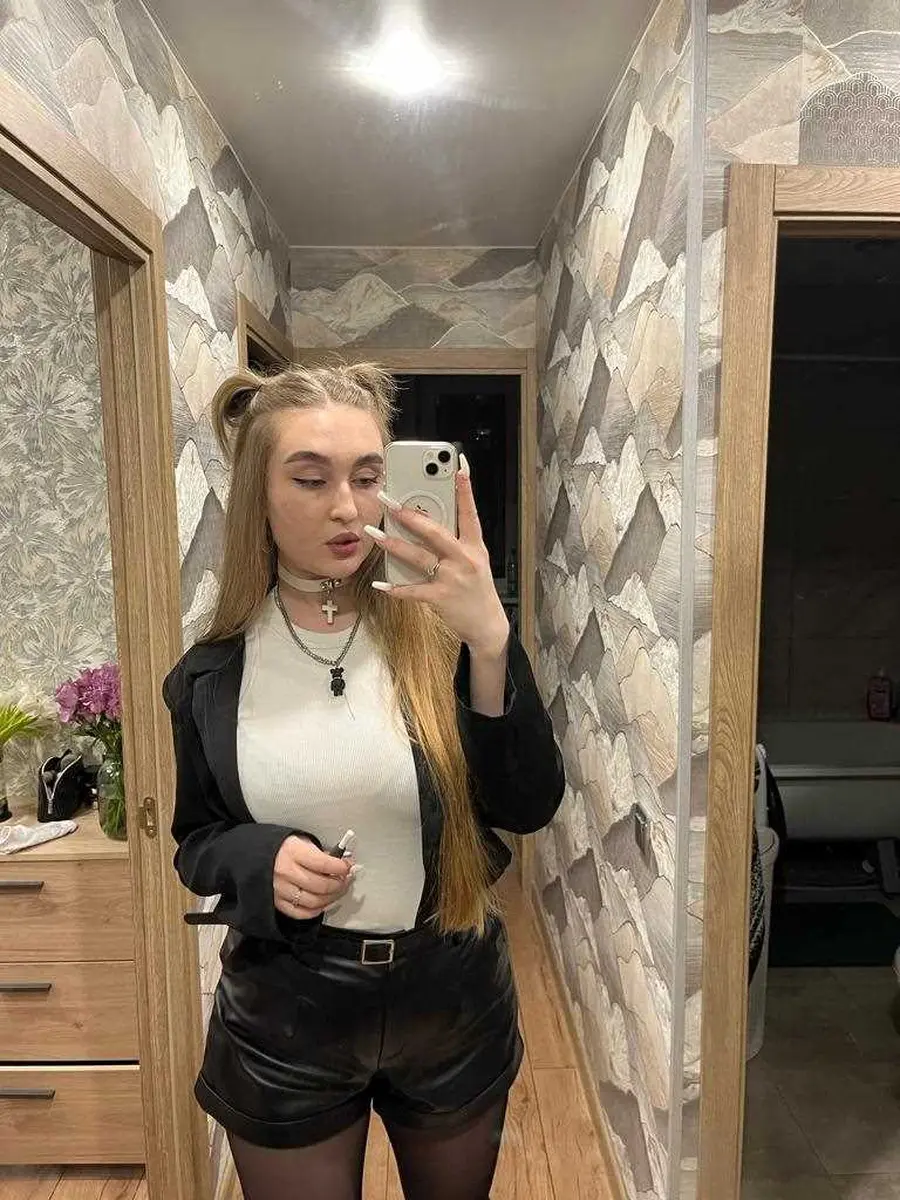 Alya escort in Dubai