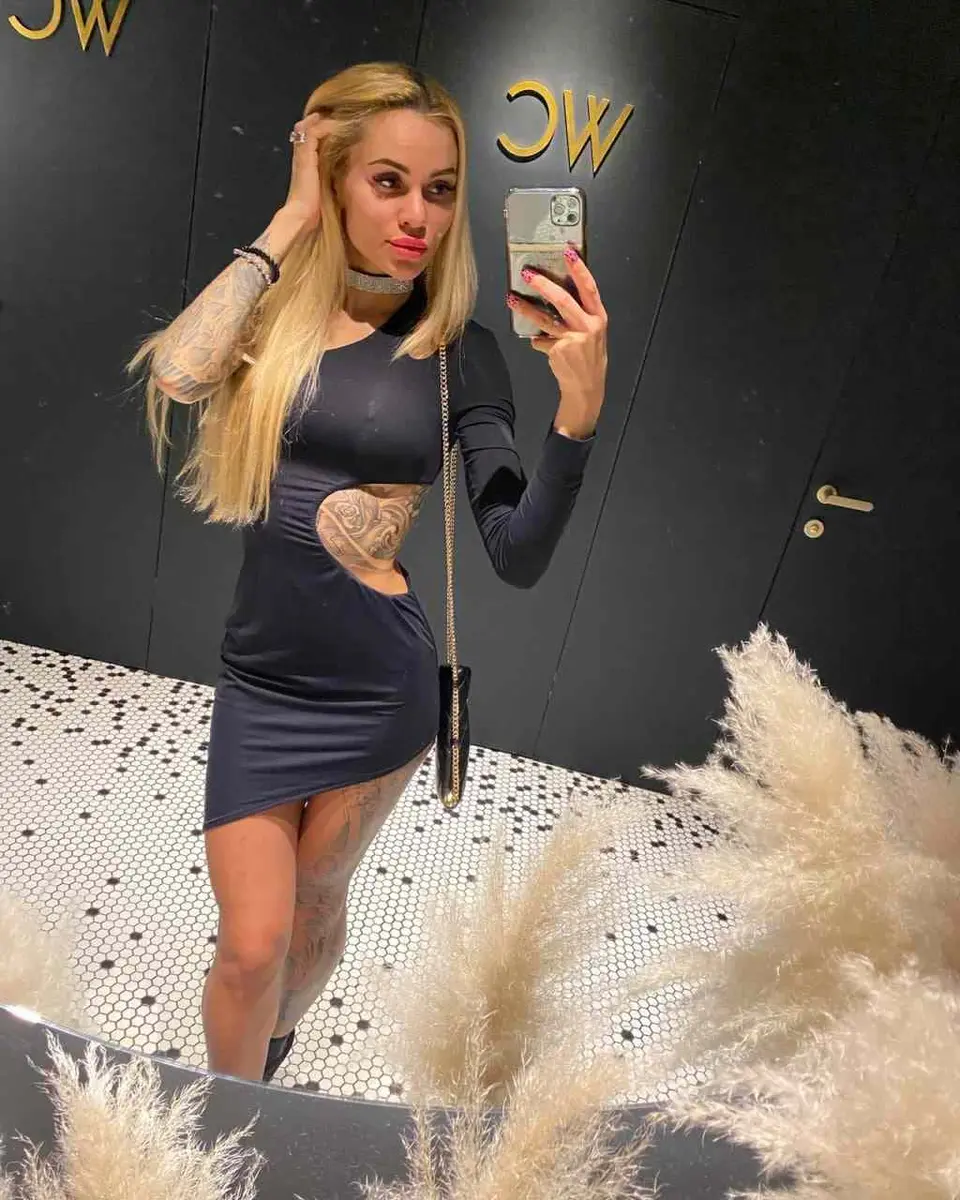 Anita escort in Dubai