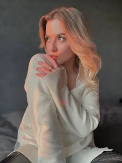 Anna escort in Dubai