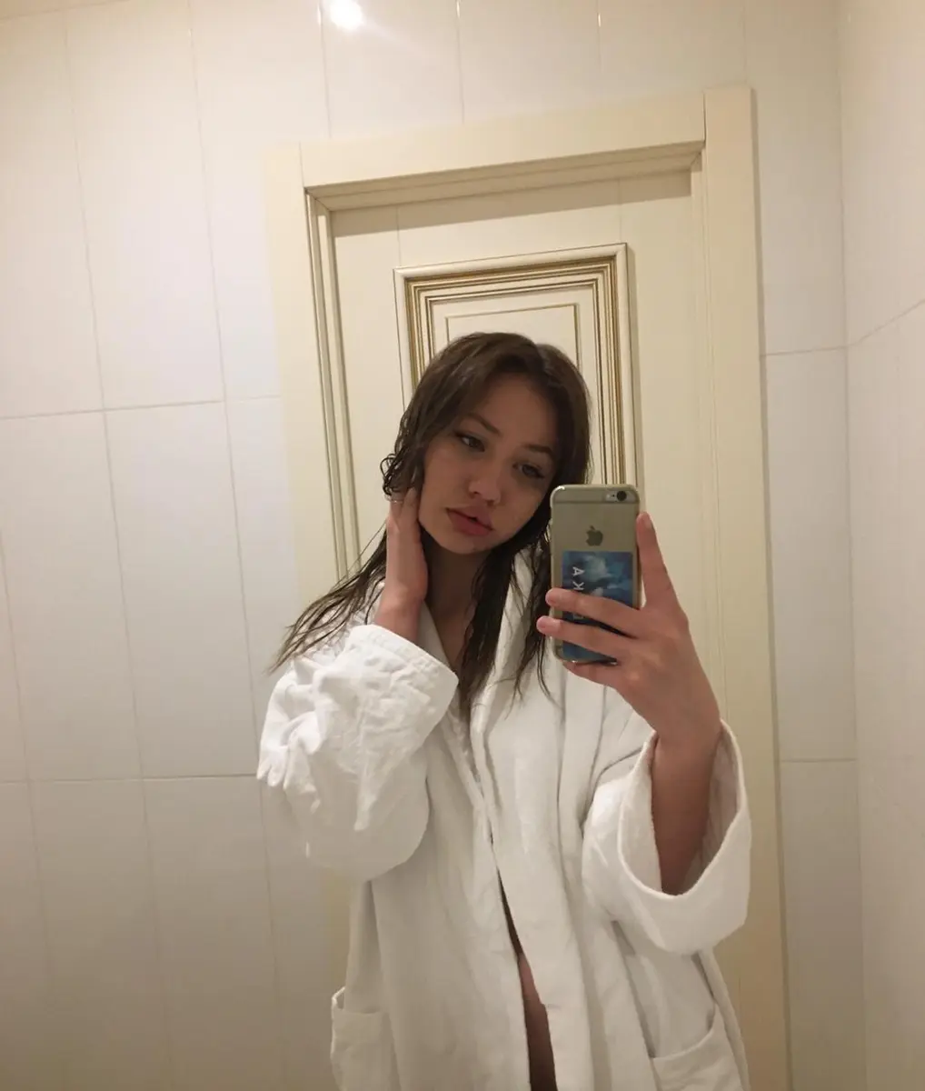 Clara escort in Dubai