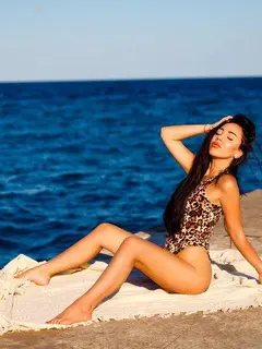 Eva escort in Dubai