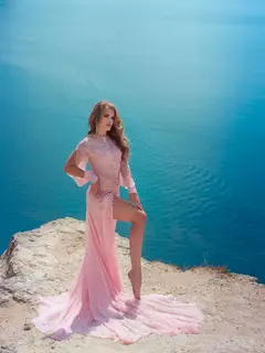 Inga escort in Dubai