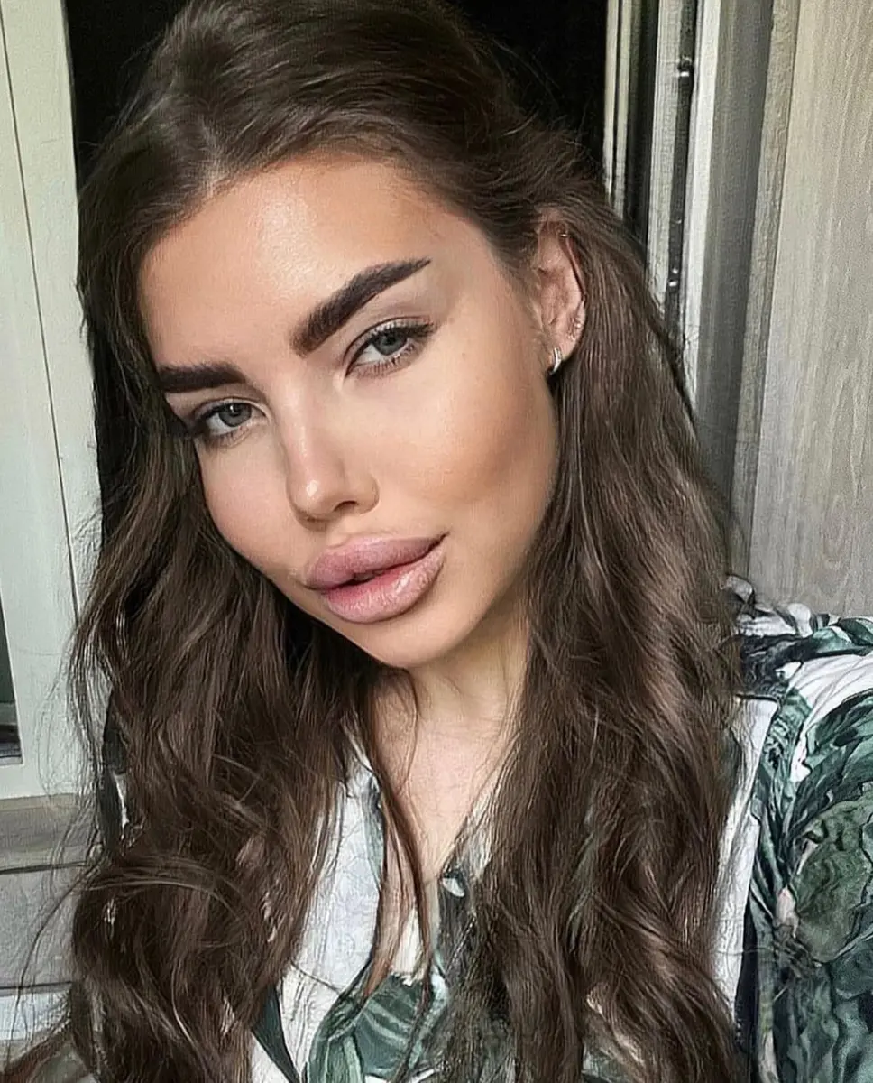 Lola escort in Dubai