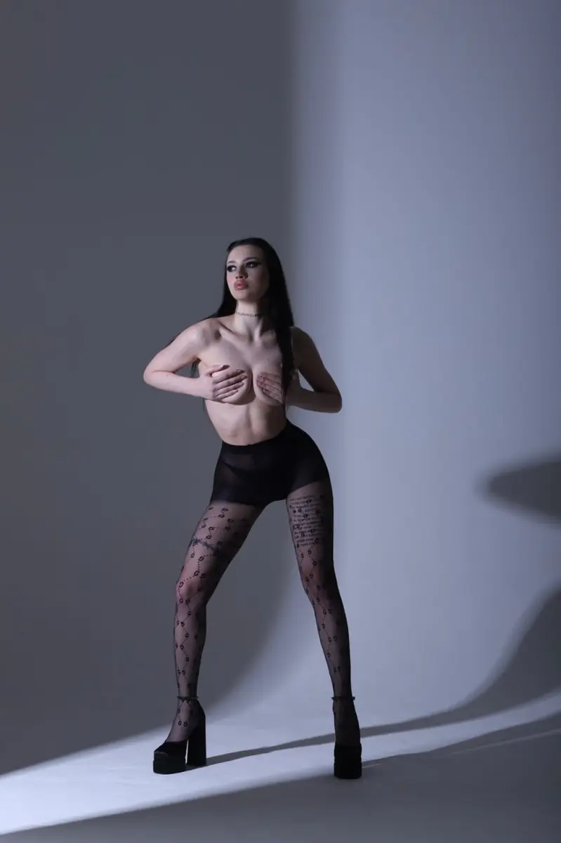 Lucy escort in Dubai