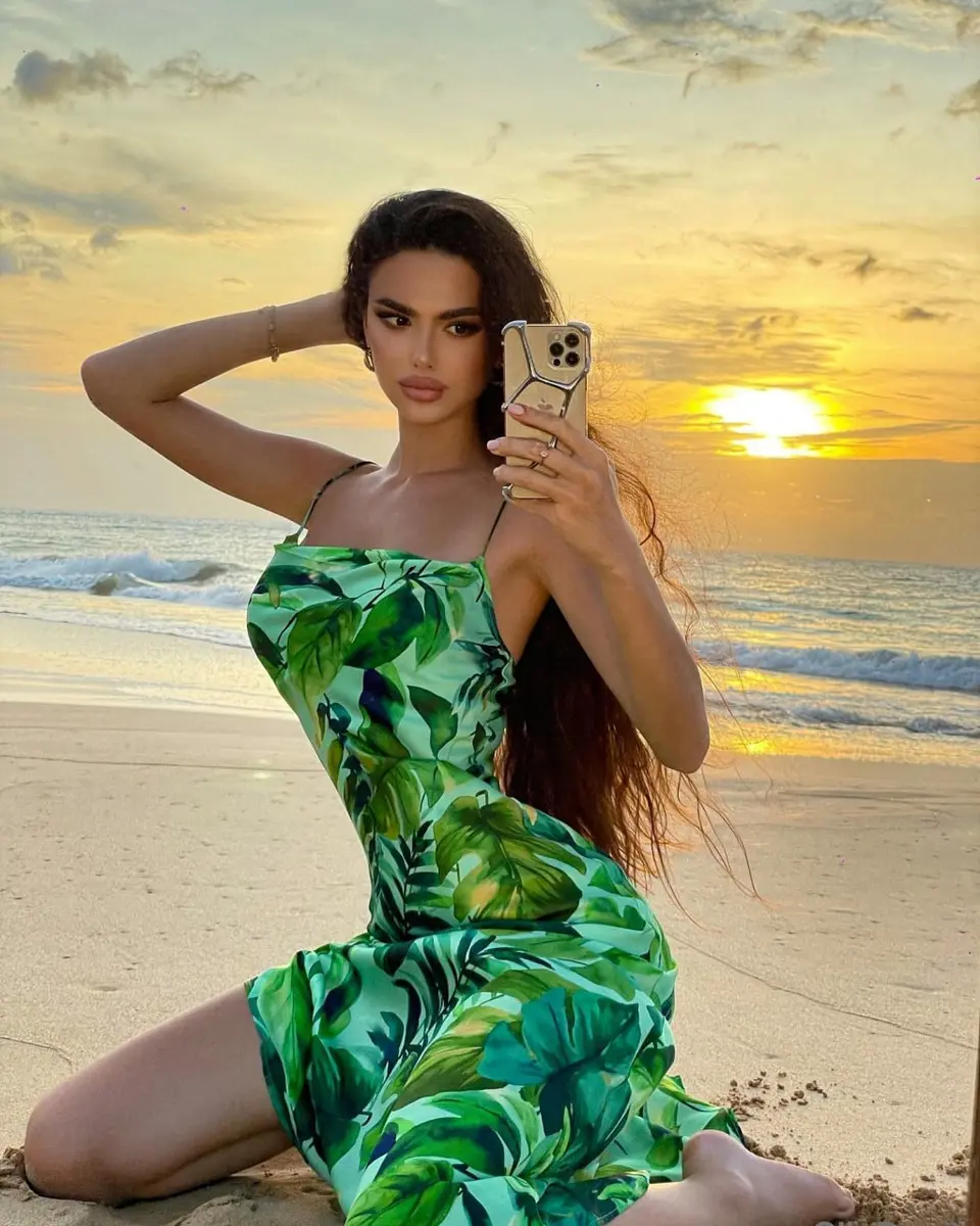 Milliona escort in Dubai