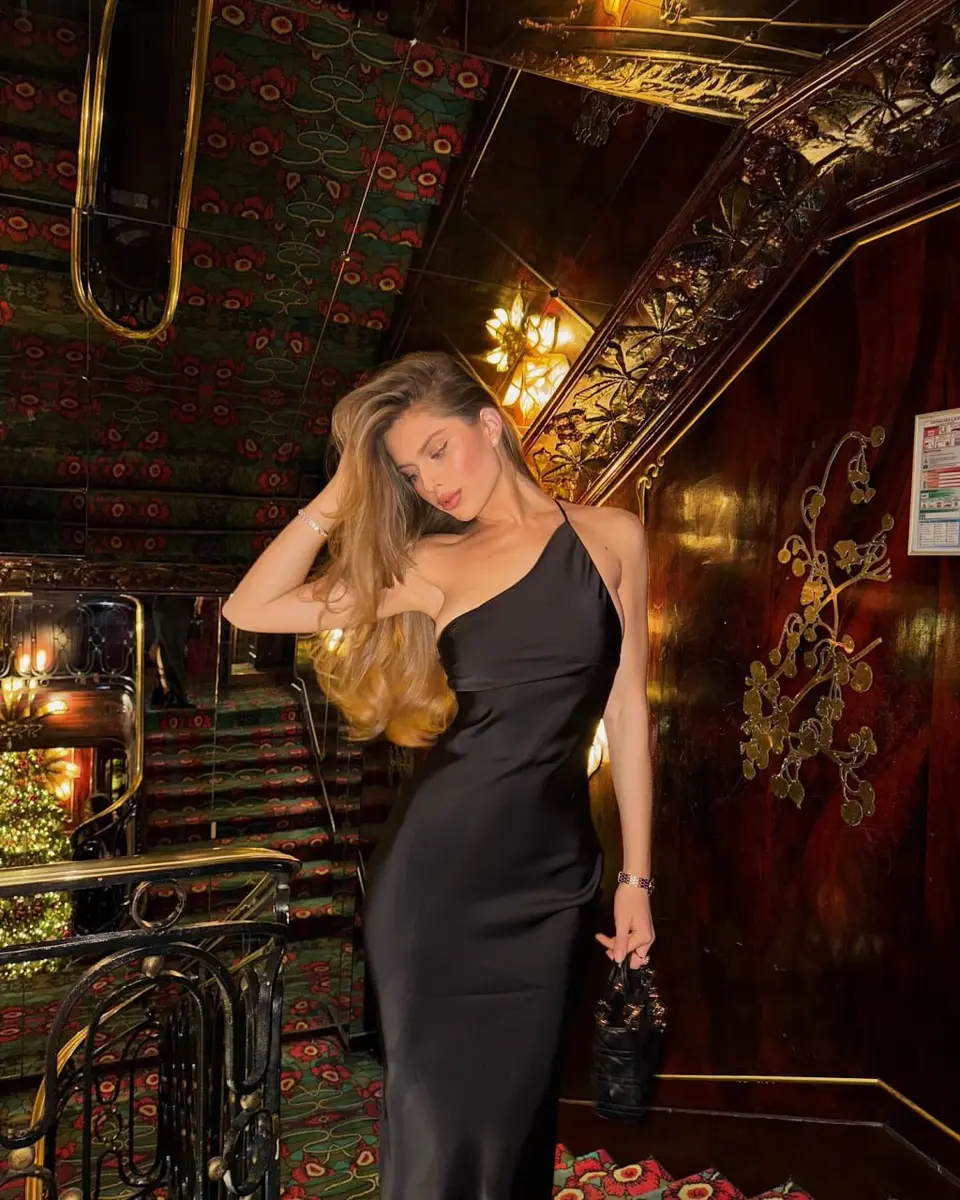 Nana escort in Dubai