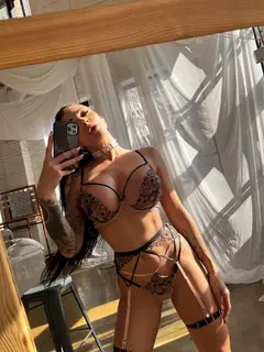 Olga escort in Dubai