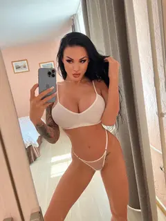 Olga escort in Dubai