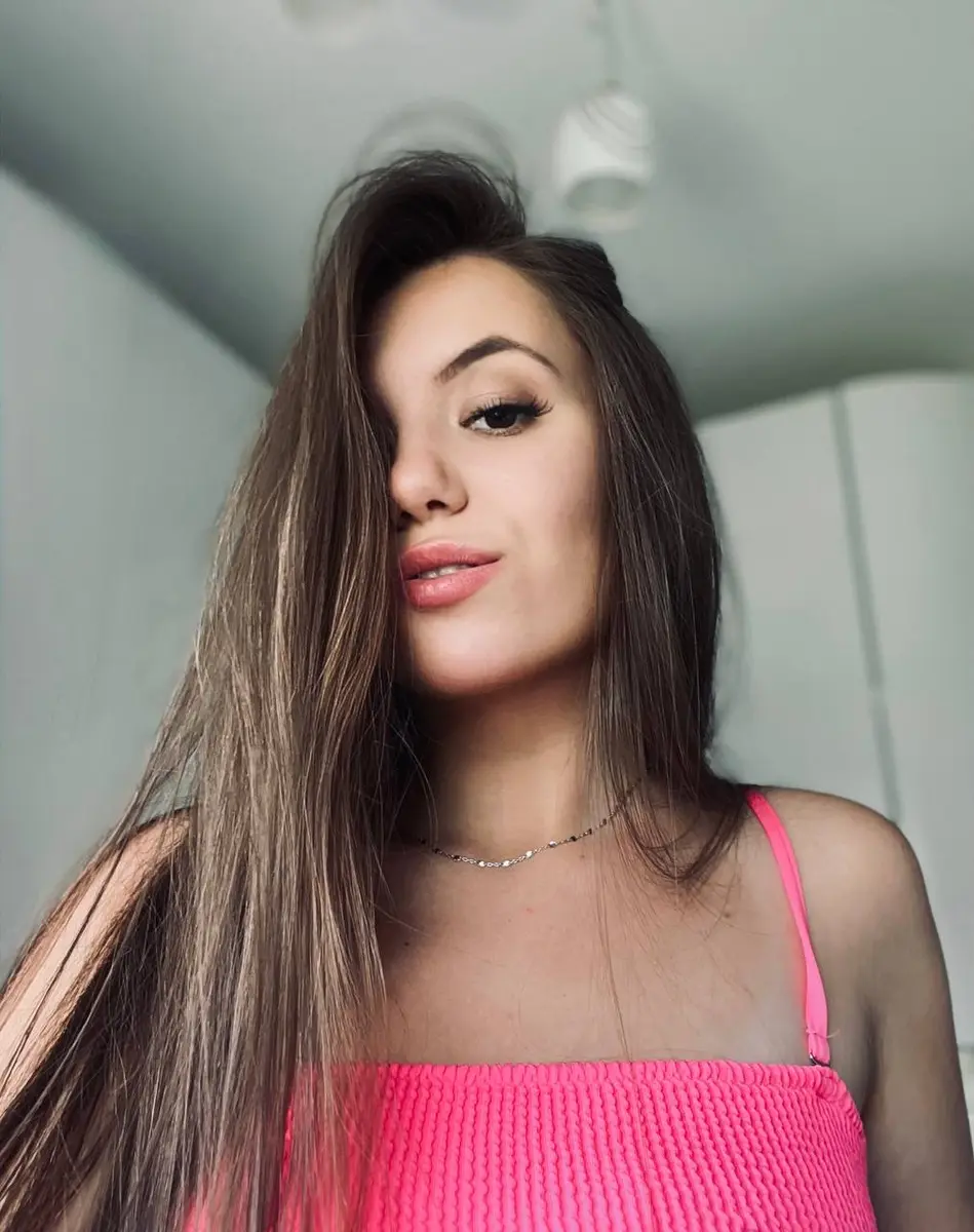 Rinata escort in Dubai