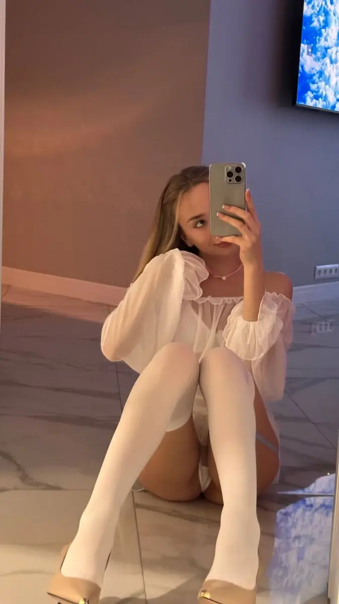 Ronna escort in Dubai