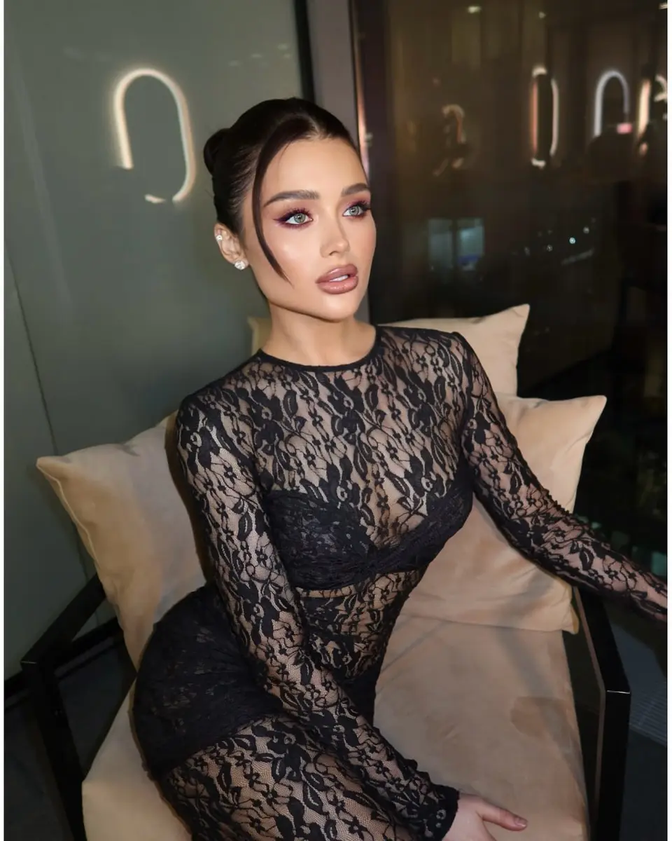Sasha escort in Dubai