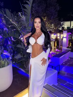Tisha escort in Dubai