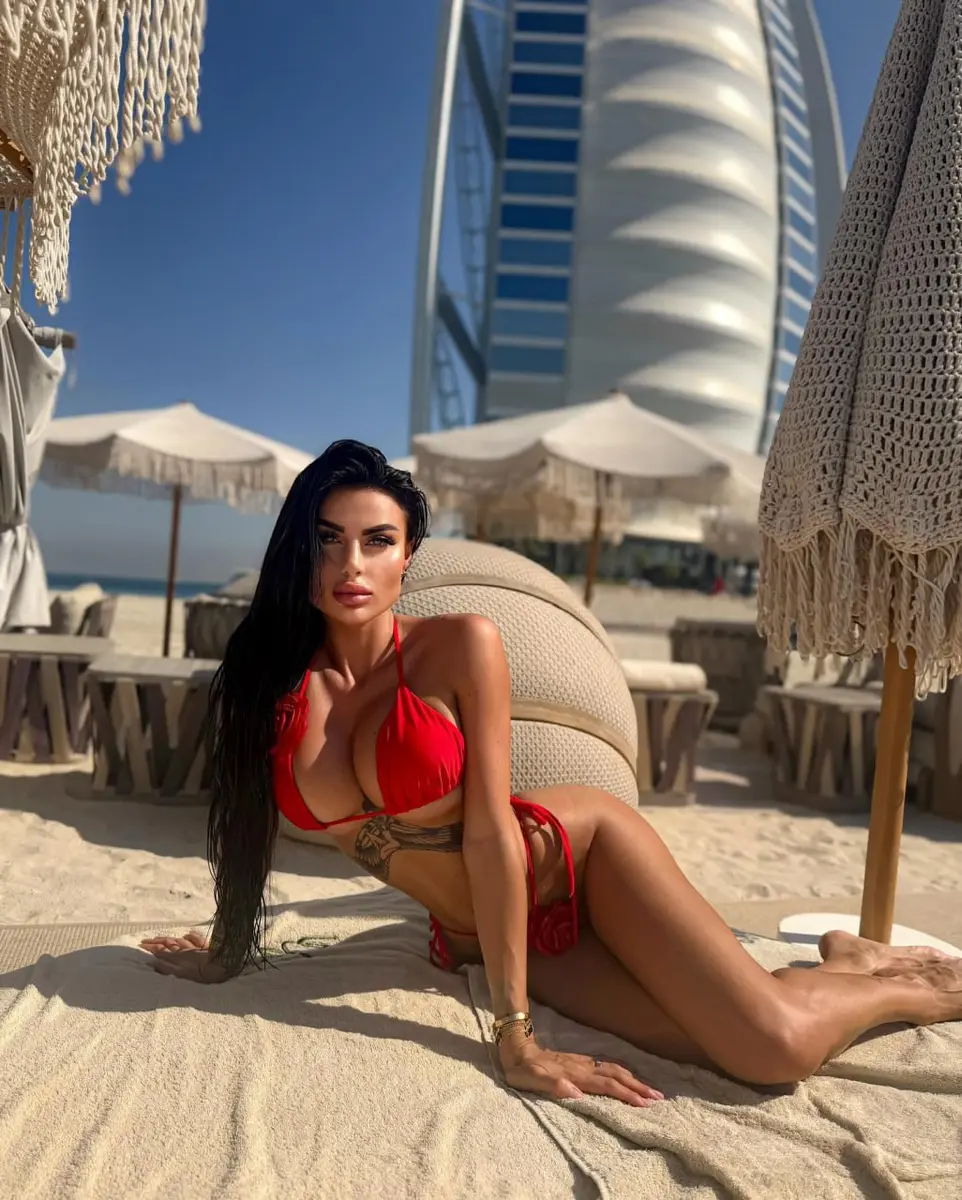Vika escort in Dubai